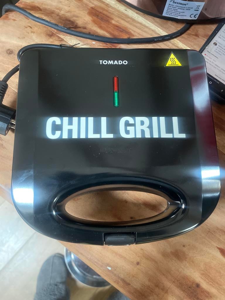 Tomado Chill Grill, Ophalen of Verzenden, Gebruikt, Tafelgrill