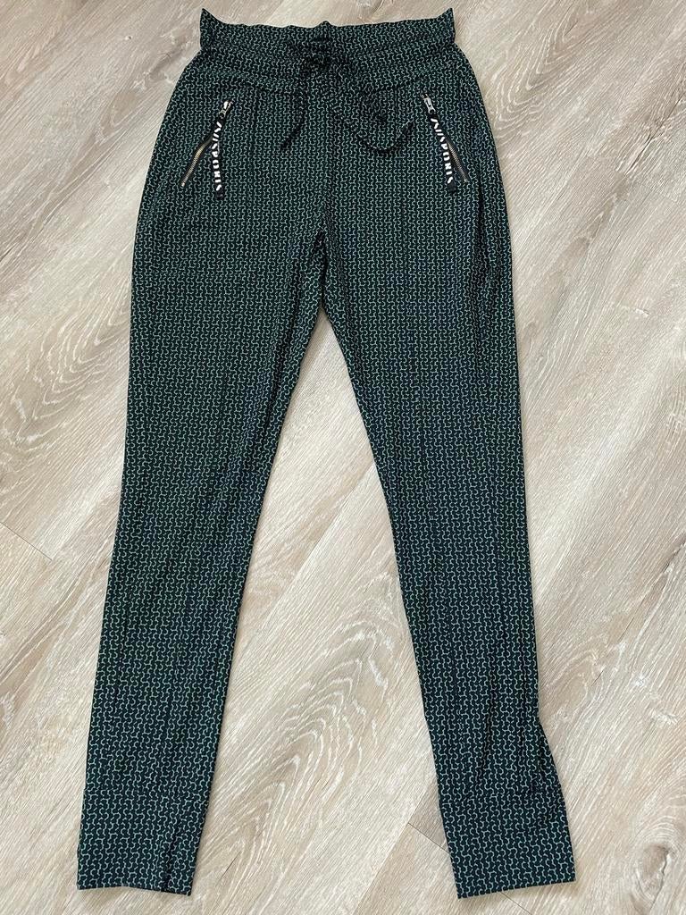 Zoso travel broek mt S, Kleding | Dames, Ophalen of Verzenden, Zo goed als nieuw, Groen, Lang