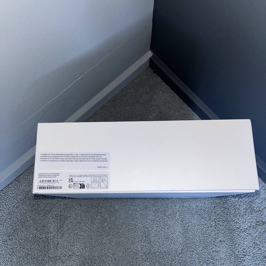 Foto 4 van airpods maxx / airpods pro 2 en 3/ airpods 4 en powerbanks
