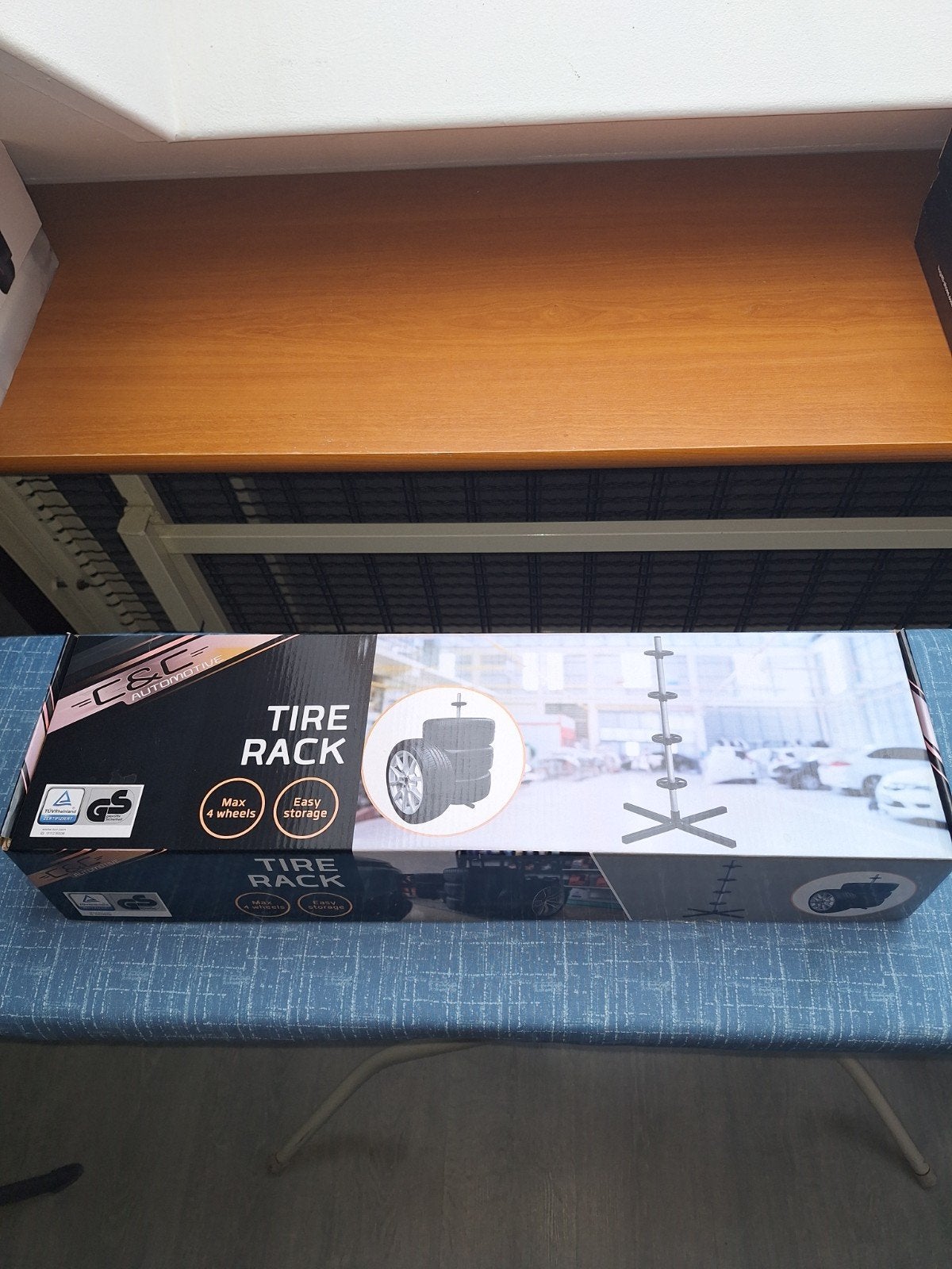 Nieuwe bandenrek voor 4 wielen - Eenvoudige opslag, Ophalen of Verzenden, Nieuw