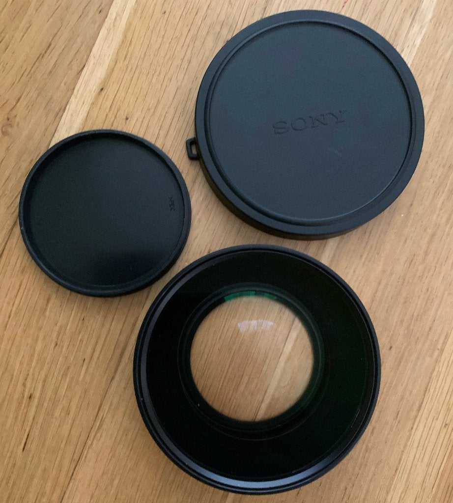 Sony Wide Conversion lens x0.75 VCL-DHO774 VCL-DH0774, Ophalen of Verzenden, Zo goed als nieuw, Sony, Telelens