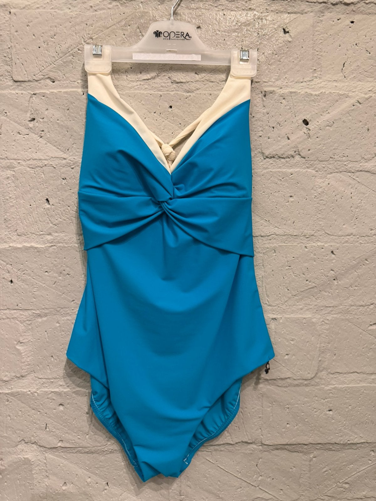 Opera badpak 40B/ 80 B 40 NIEUW!! Nu €35, Kleding | Dames, Badmode en Zwemkleding, Ophalen of Verzenden, Nieuw, Blauw, Badpak