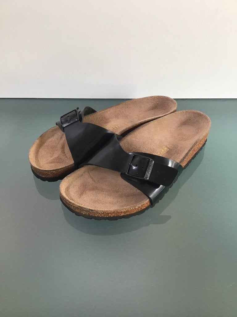 Birkenstock Madrid 40 | zwart | slippers | Gratis verzenden, Kleding | Dames, Schoenen, Slippers, Verzenden, Zwart, Zo goed als nieuw