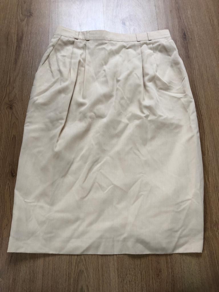 Joseph janard beige rok 40/42 wol wollen net, Kleding | Dames, Rokken, Zo goed als nieuw, Maat 42/44 (L), Beige, Knielengte, Ophalen of Verzenden