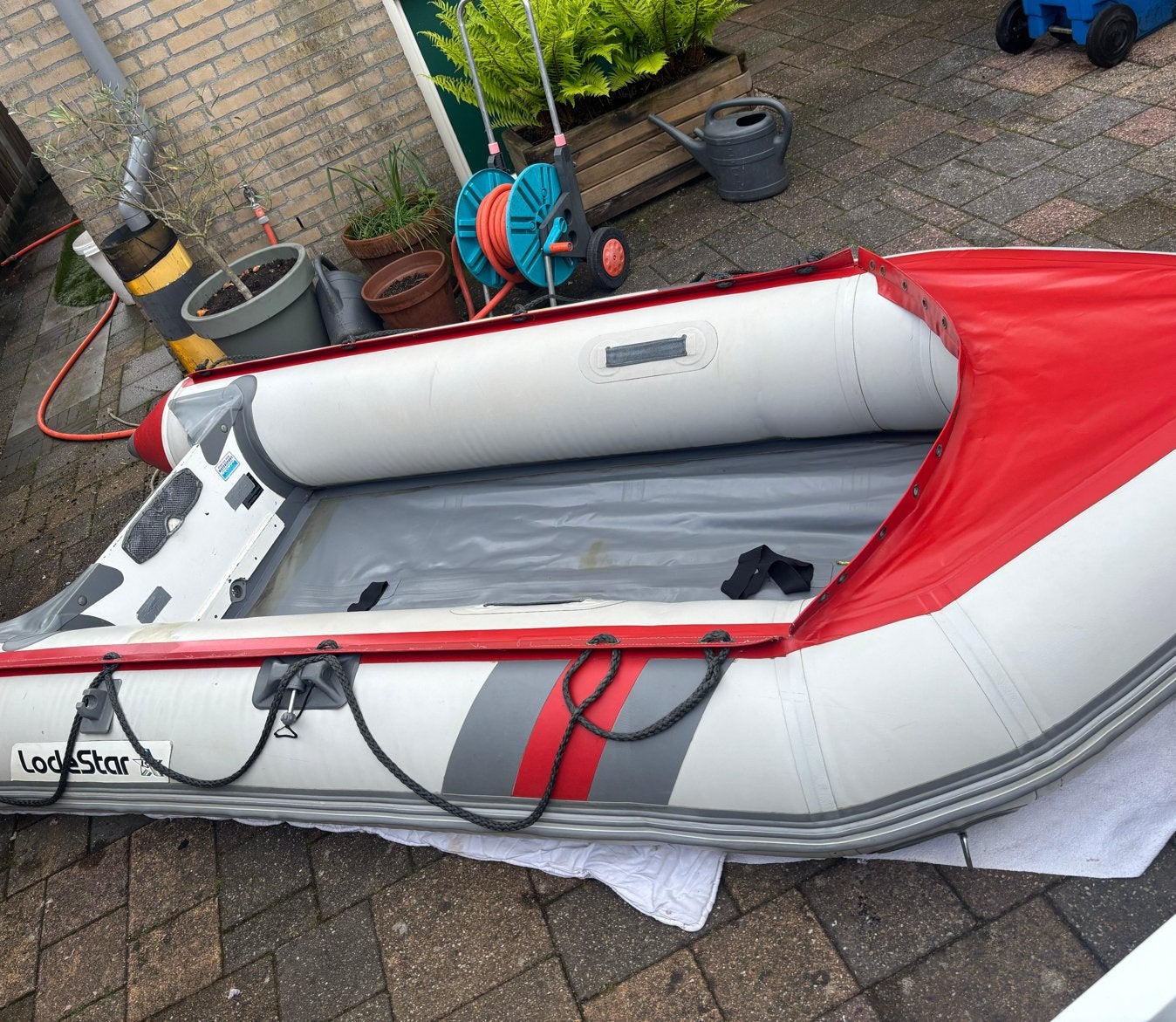 Lodestar 320 met trailer, Watersport en Boten, Ophalen, Gebruikt, Overige typen, Motorboot