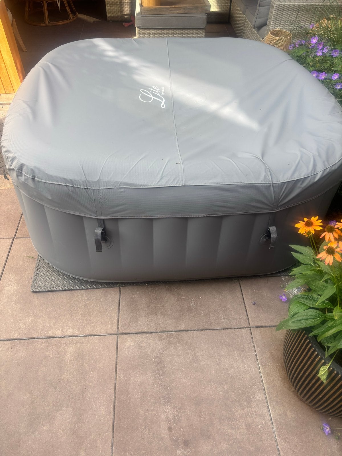 Zo goed als nieuwe opblaasbare jacuzzi MSpa Lite, Ophalen of Verzenden, Zo goed als nieuw, Opblaasbaar