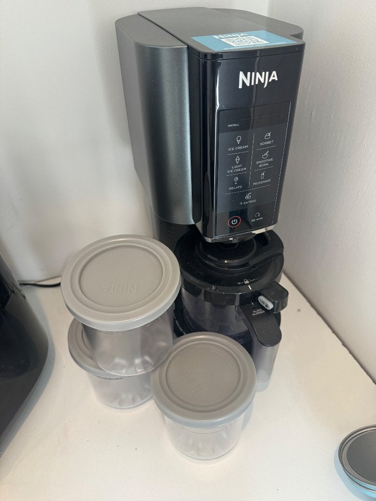 Ninja CREAMi IJsmachine - Zo goed als nieuw!, Ophalen of Verzenden, Refurbished, Zelfvriezend