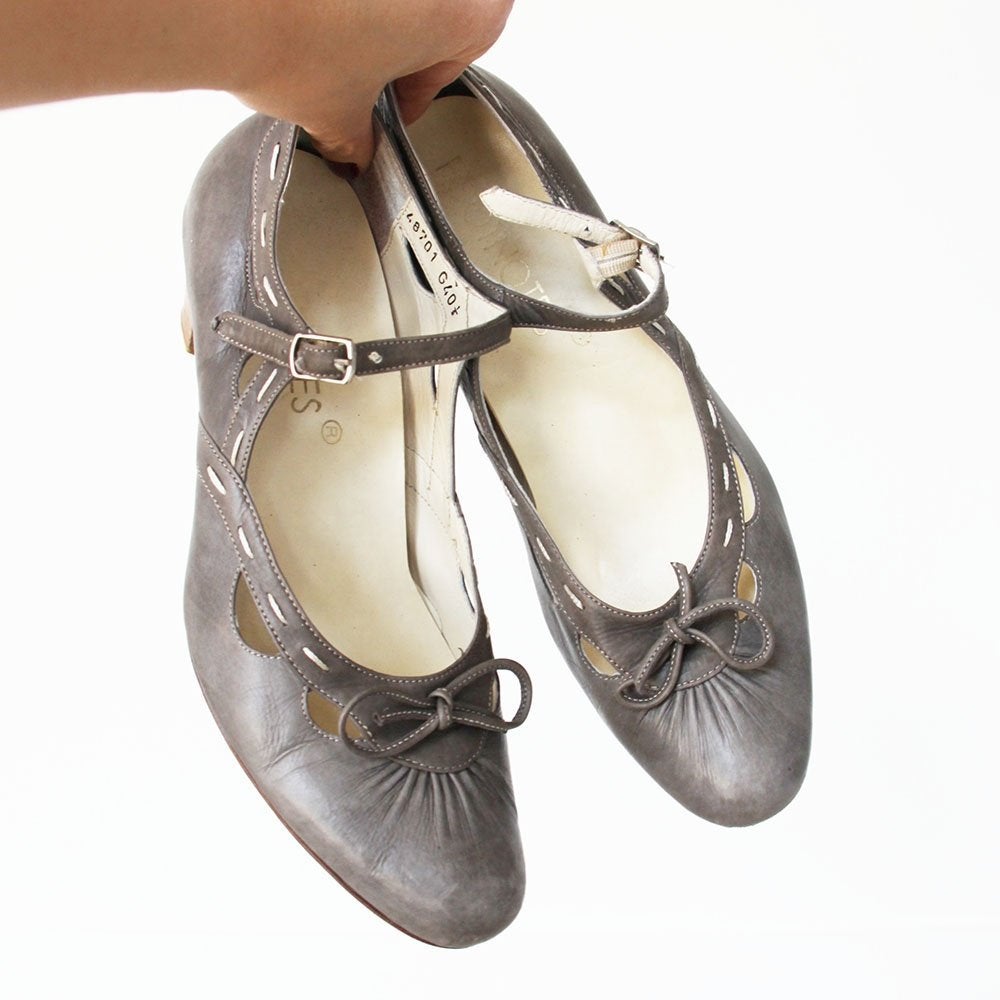 Schitterende Leren Footnotes Pumps -s6 (Maat 40½) € 40,-