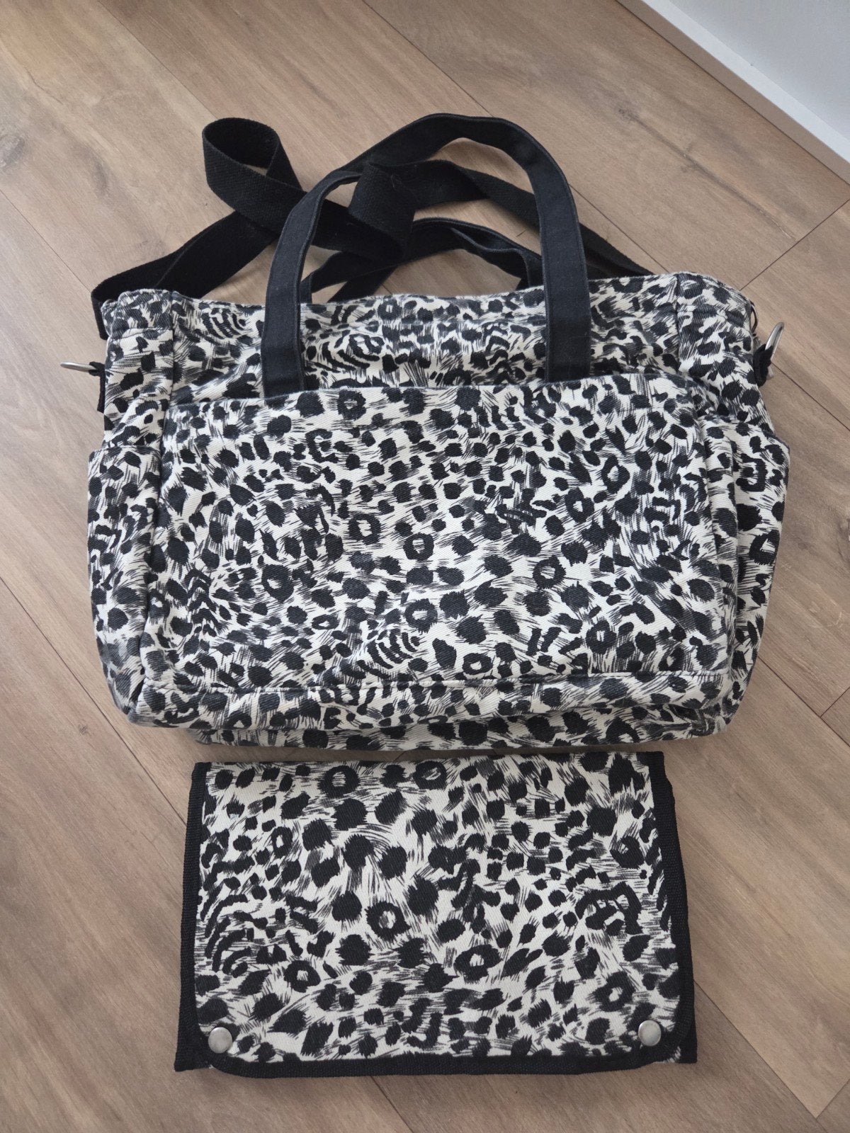 Prenatal WOW Luiertas met Luipaardprint en Verschoningsmatje, Ophalen of Verzenden