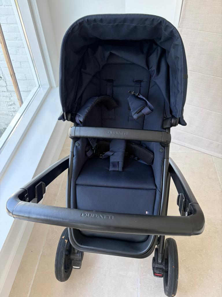 Dubatti Two kinderwagen donkerblauw, Ophalen, Zo goed als nieuw, Overige merken
