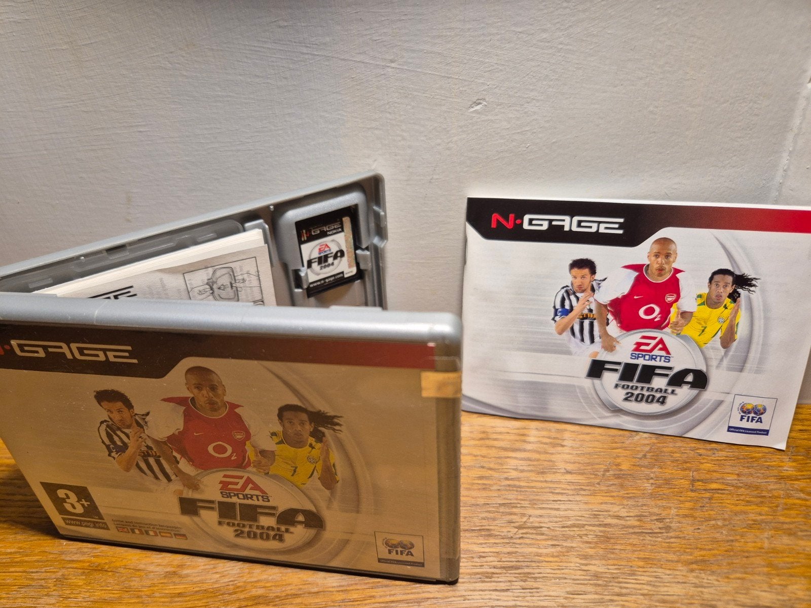 Fifa 04 Nokia N*Gage, Ophalen of Verzenden, Zwart