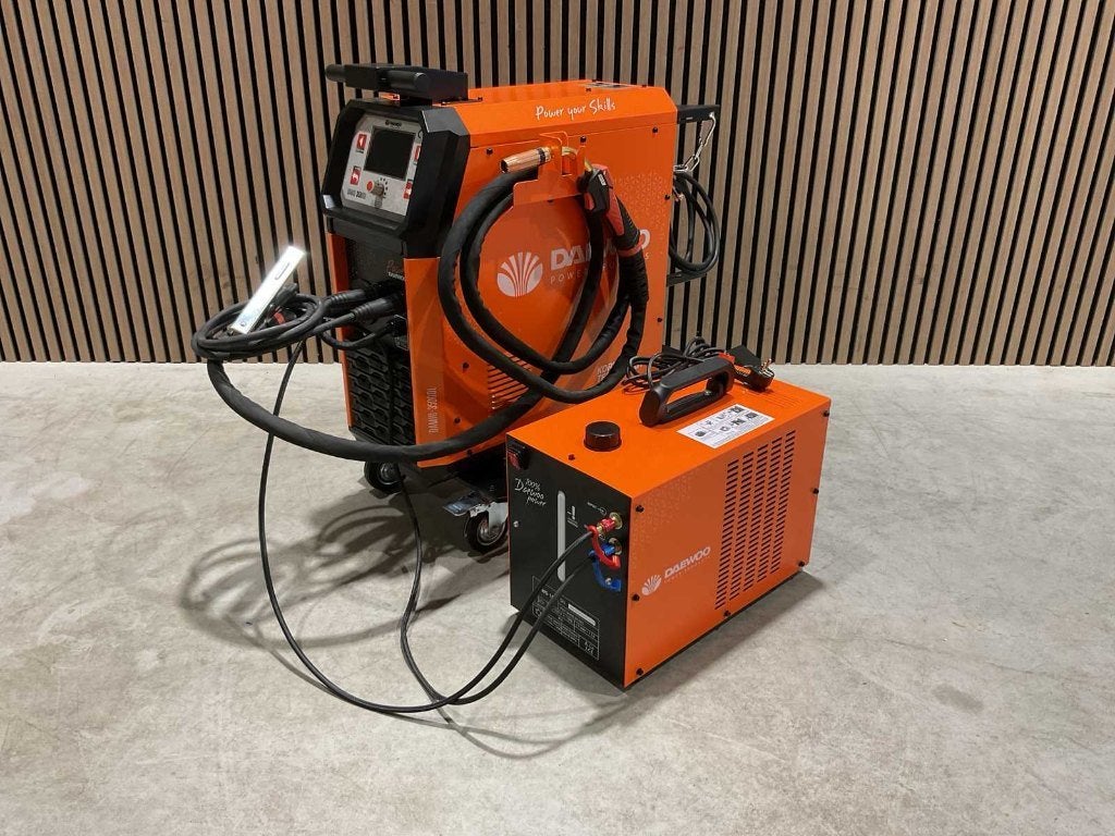 aewoo Damig-350GDL lasmachine met waterkoeler nieuw in doos, Doe-het-zelf en Verbouw, Gereedschap | Lasapparaten, Ophalen, Nieuw