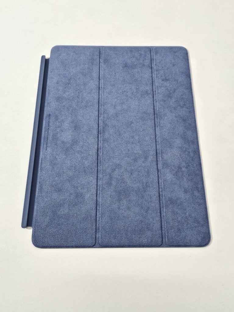 Apple Smart Cover - Alaskan Blue - iPad 10.2/Air 3/Pro 10.5, Apple Distribution International, Contactus.ie@euro.apple.com, Hollyhill Industrial Estate 23, YK84 Cor, Ierland
