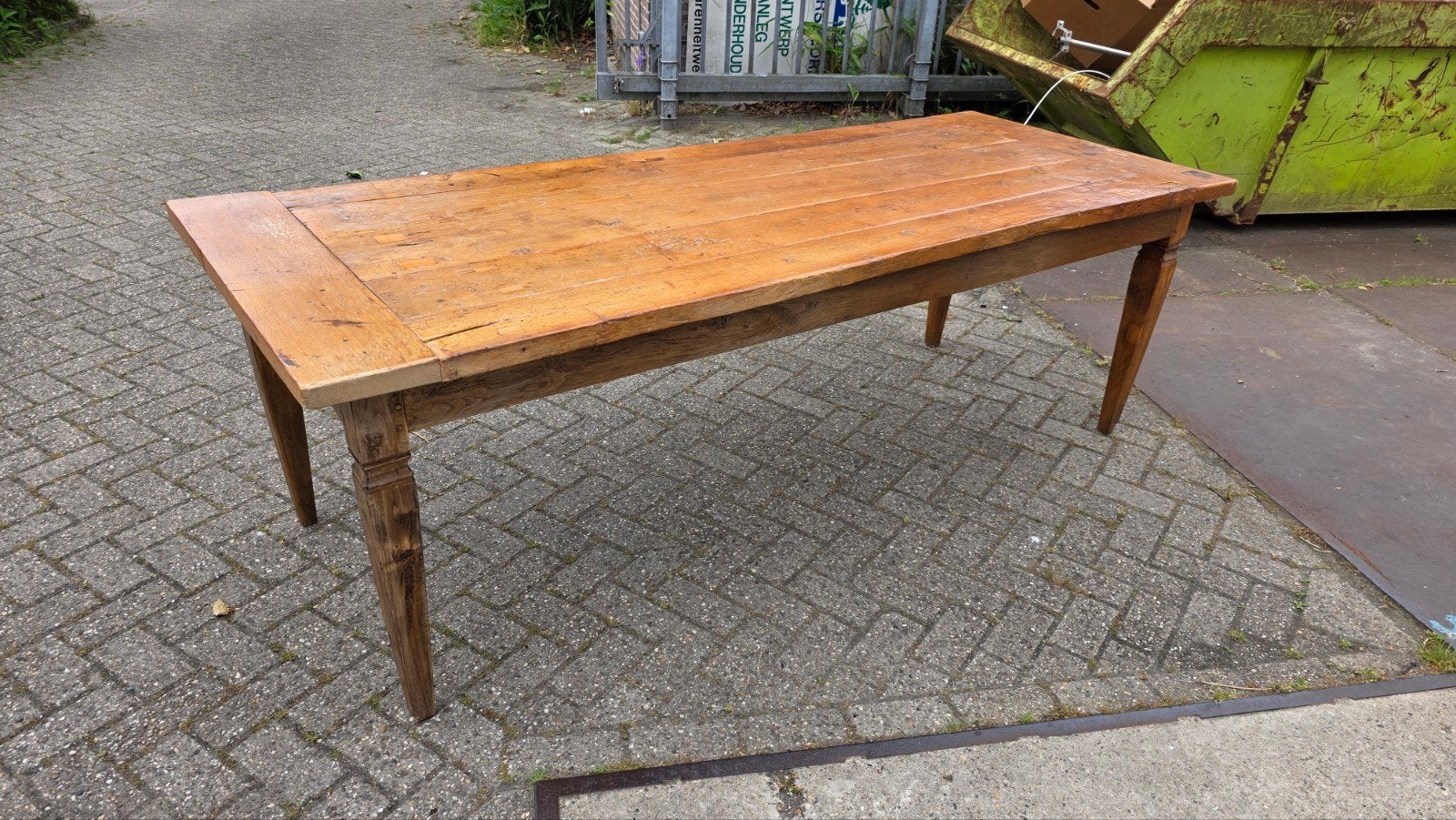 Subliem mooie antieke Franse boeren tafel 240cm