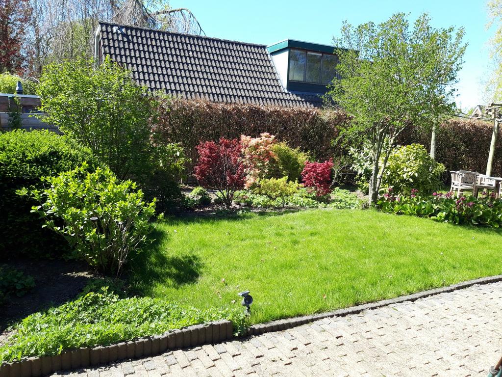 Tuinhulp gevraagd in Wirdum
