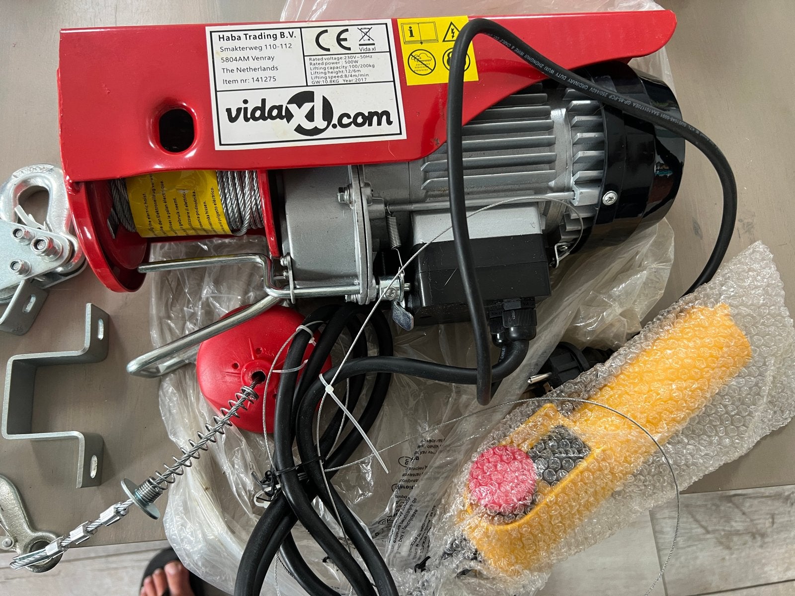 VidaXL Elektrische Takel 500W - 100/200kg Hefvermogen, Ophalen of Verzenden, Nieuw, Elektrisch