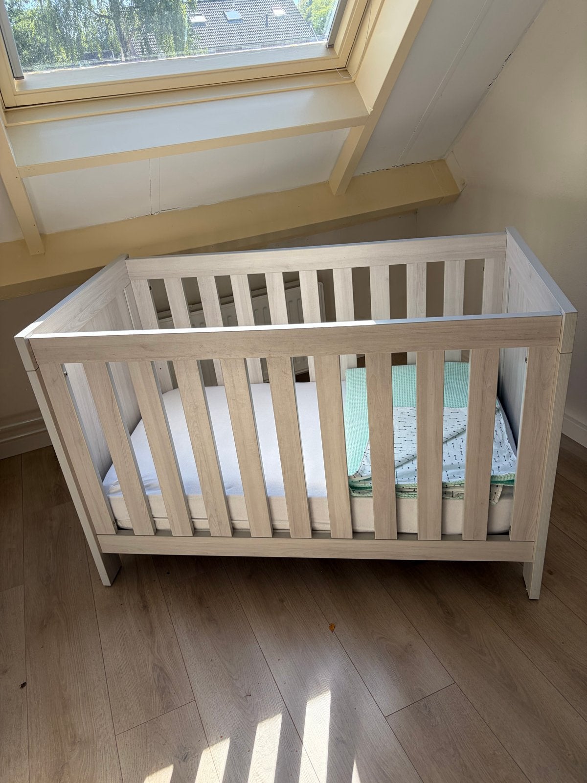 Mooi Ledikant voor Baby - Zo goed als nieuw, Ophalen, Zo goed als nieuw, Ledikant
