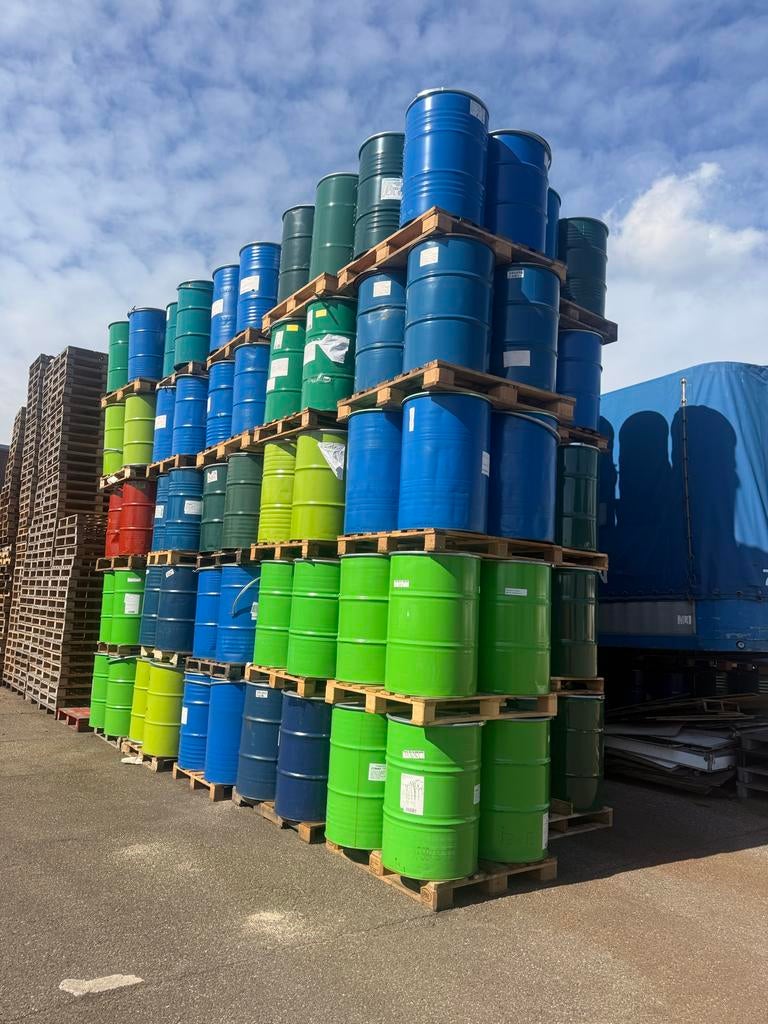 Lege vaten / vuurkorf / plantenbak / ton / bulk / per stuk, Ophalen, Zo goed als nieuw