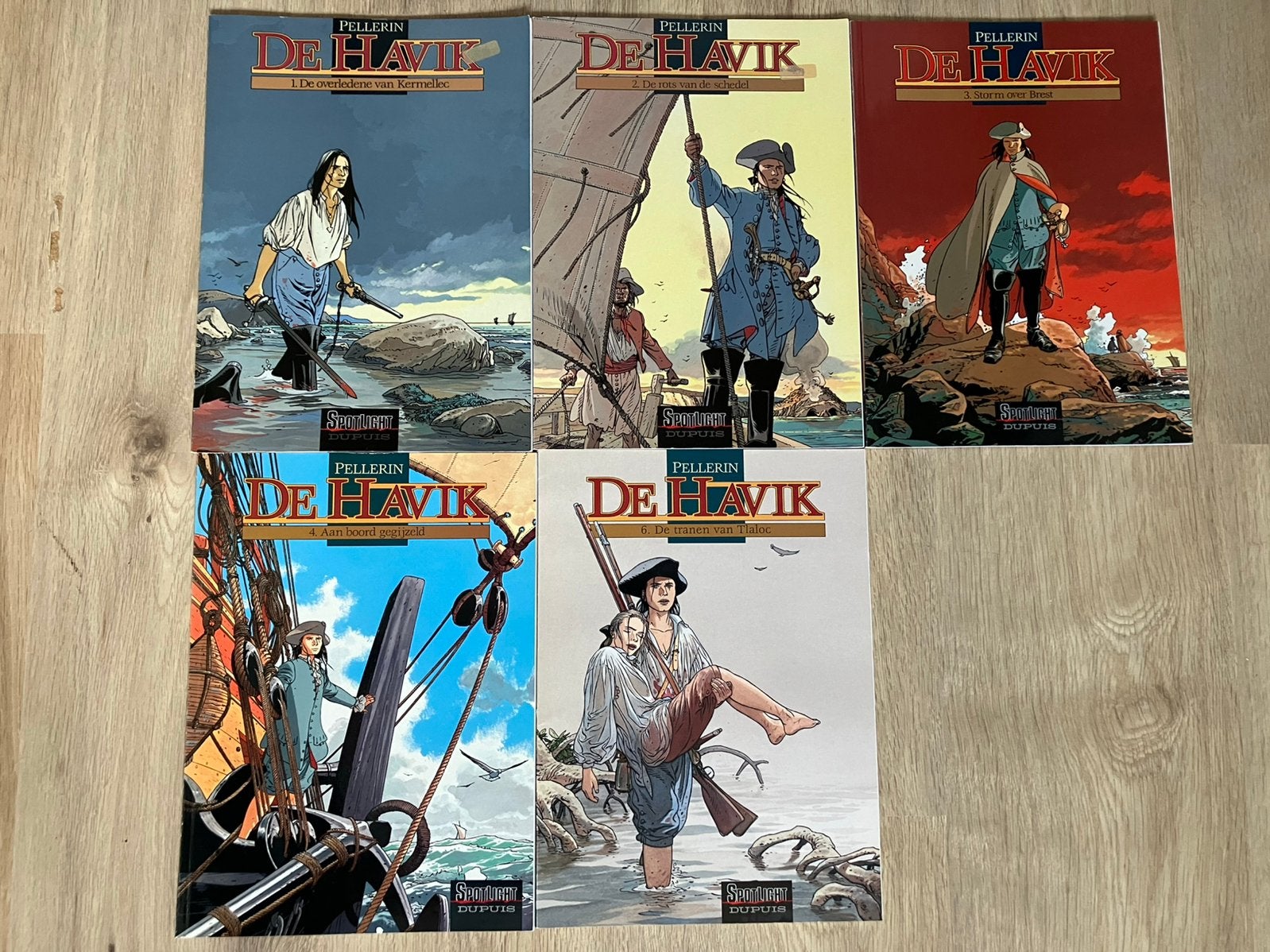 De Havik -  serie 5 delen, Complete serie of reeks, Ophalen of Verzenden, Zo goed als nieuw