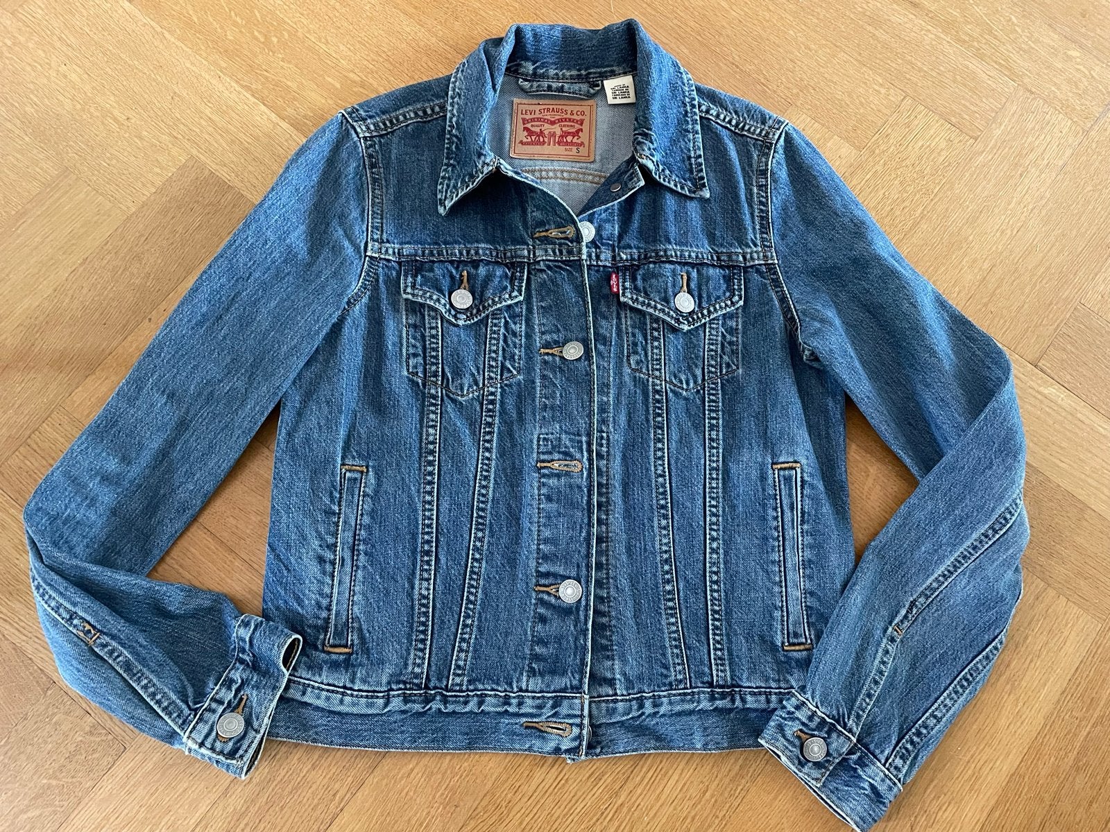 Levi's spijkerjasje maat S, Ophalen of Verzenden, Gedragen, Maat 36 (S), Blauw