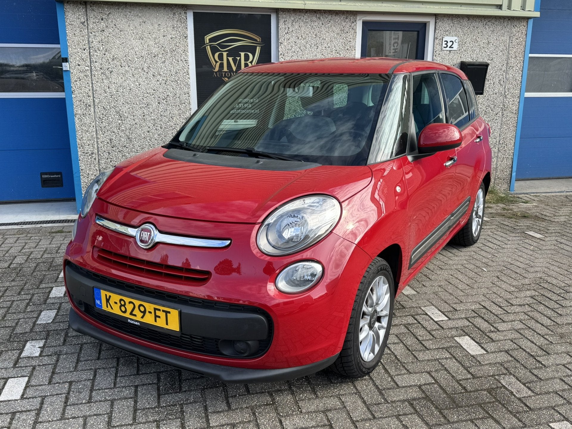 Fiat 500L Living NWE Olie en Filter 0.9 TwinAir Lounge, Auto's, Fiat, Stof, Gebruikt, Euro 6, Bedrijf