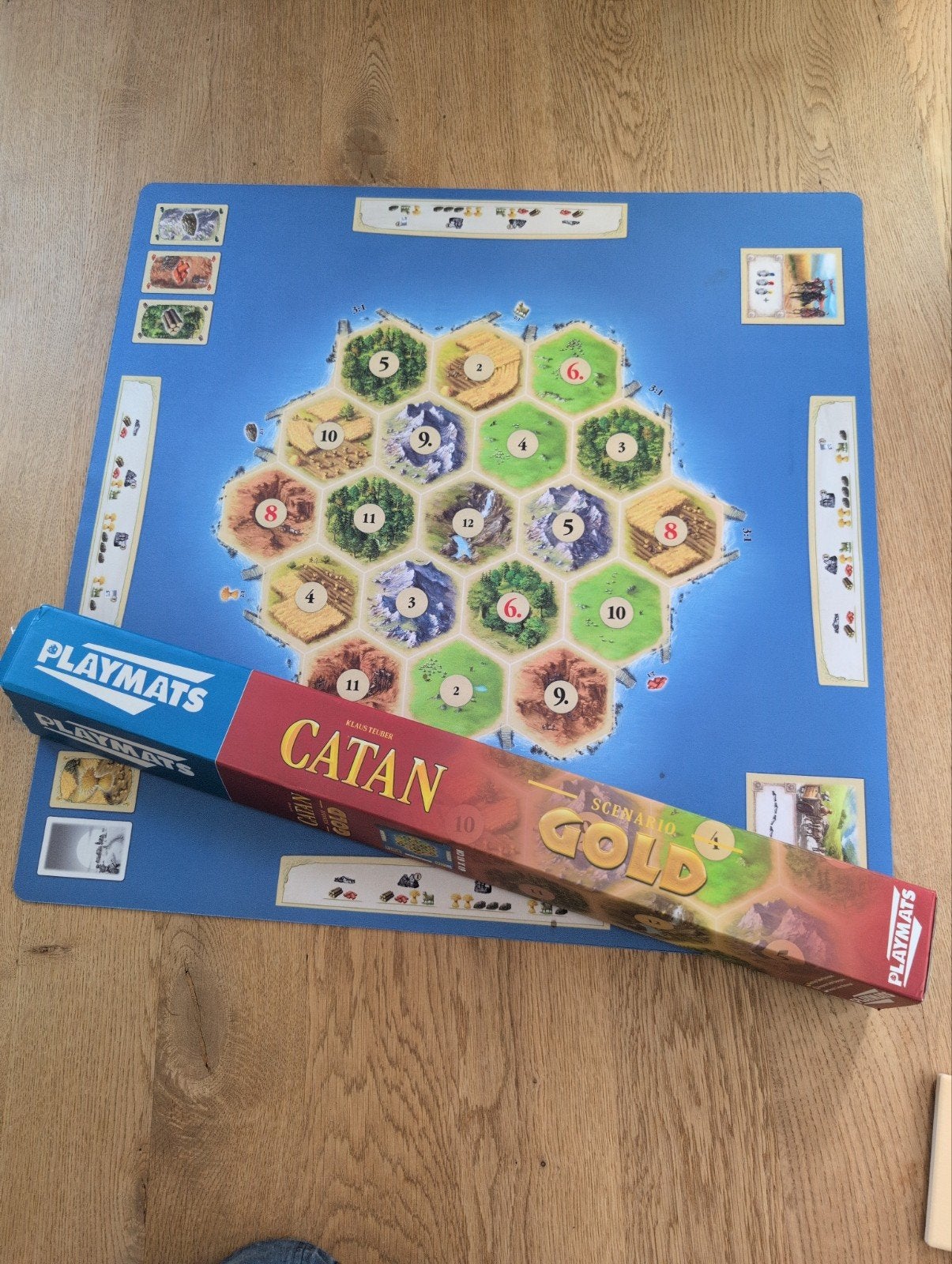 Catan Gold Playmat, Ophalen of Verzenden, Gebruikt