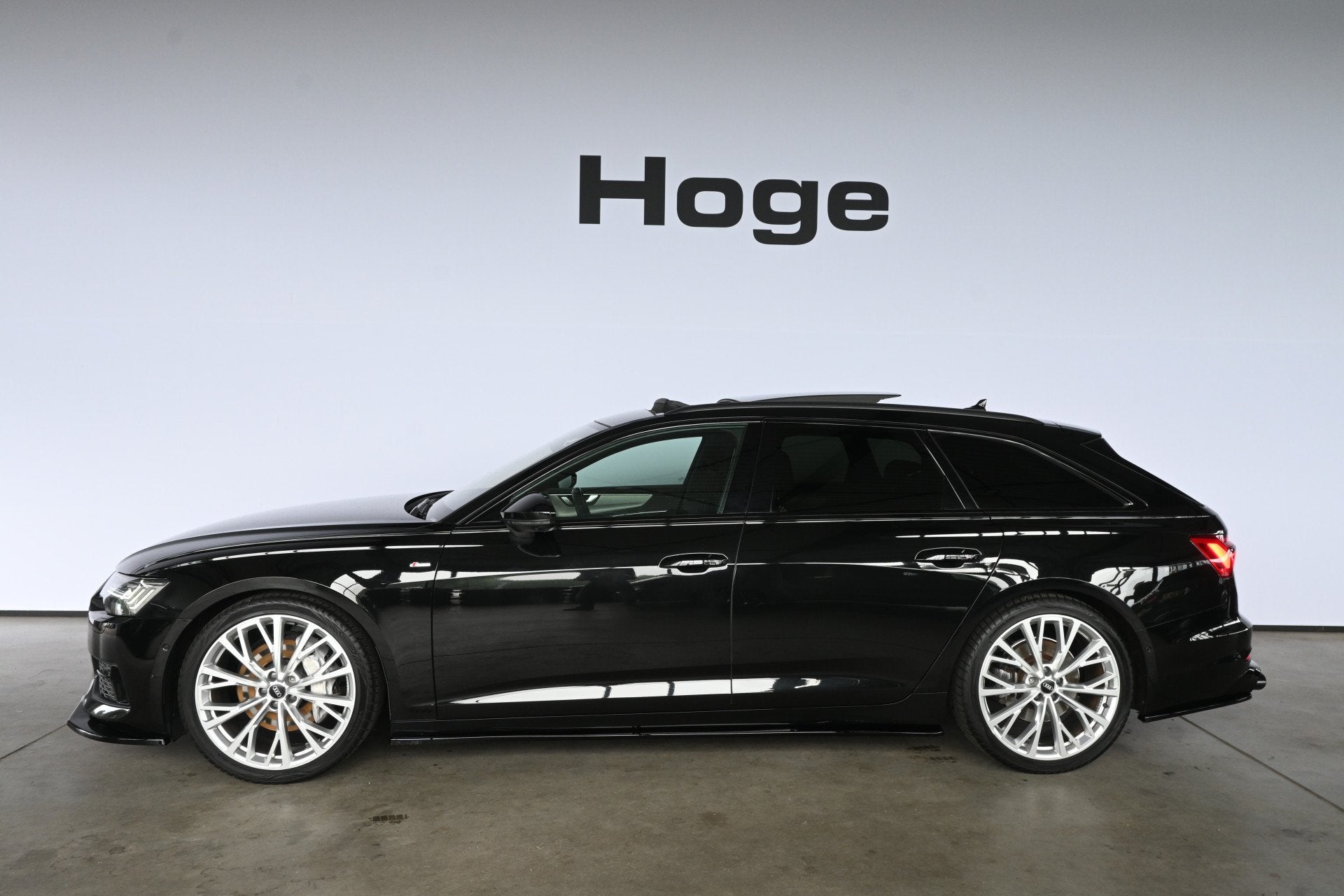 Audi A6 Avant 50 TDI quattro Design S-Line Maxton pakket Pan, Auto's, Dealer onderhouden, Adaptive Cruise Control, Gebruikt, Zwart