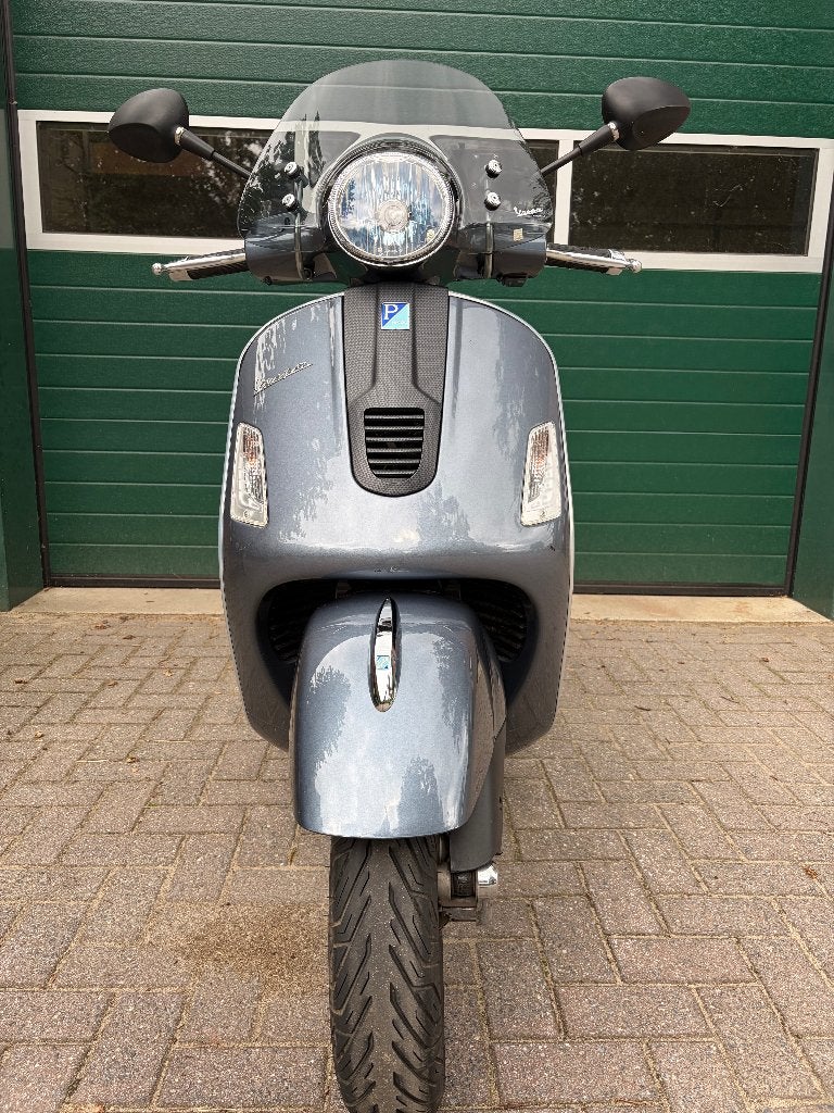 VESPA GTS 300, Motoren, Scooter, 300 cc, Gebruikt, Particulier