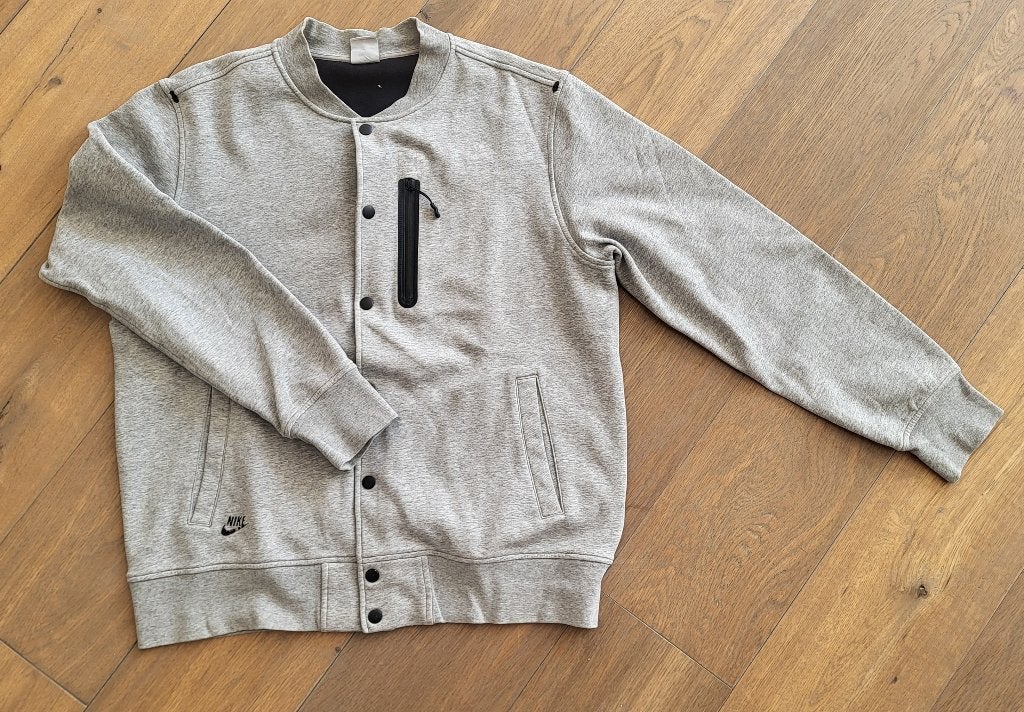 Nike NSW varsity jacket vintage - size L, Maat 52/54 (L), Nike, Ophalen of Verzenden, Grijs