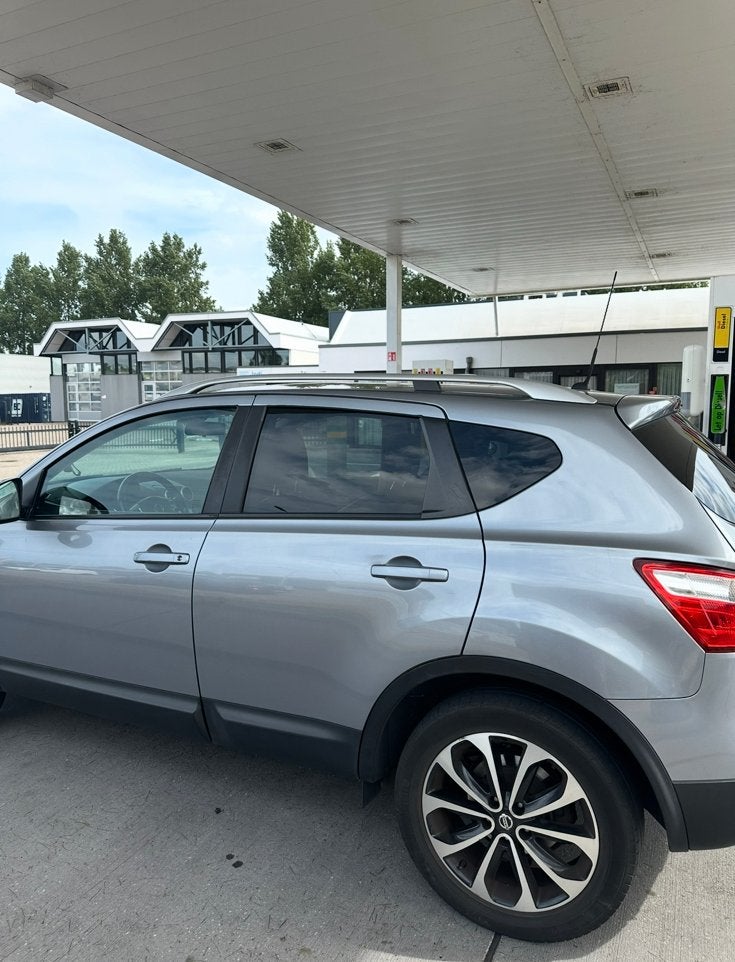 Nissan Qashqai 1.6 2WD 2011 Grijs, Auto's, Nissan, Particulier, Qashqai, Achteruitrijcamera, Airbags, Airconditioning, Bluetooth