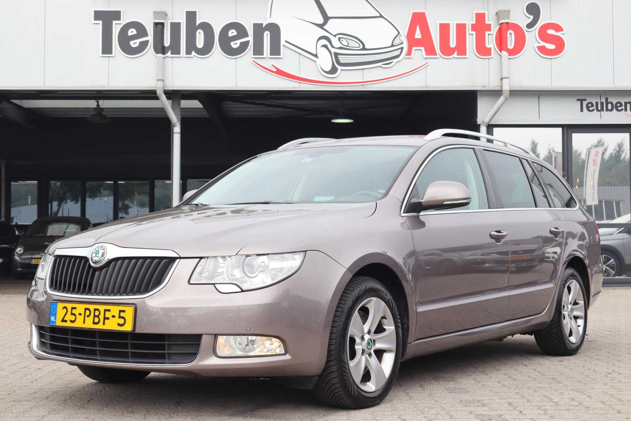 Skoda Superb Combi 1.8 TSI Ambition Business Line | Climate, Auto's, Voorwielaandrijving, Euro 5, Stof, Gebruikt
