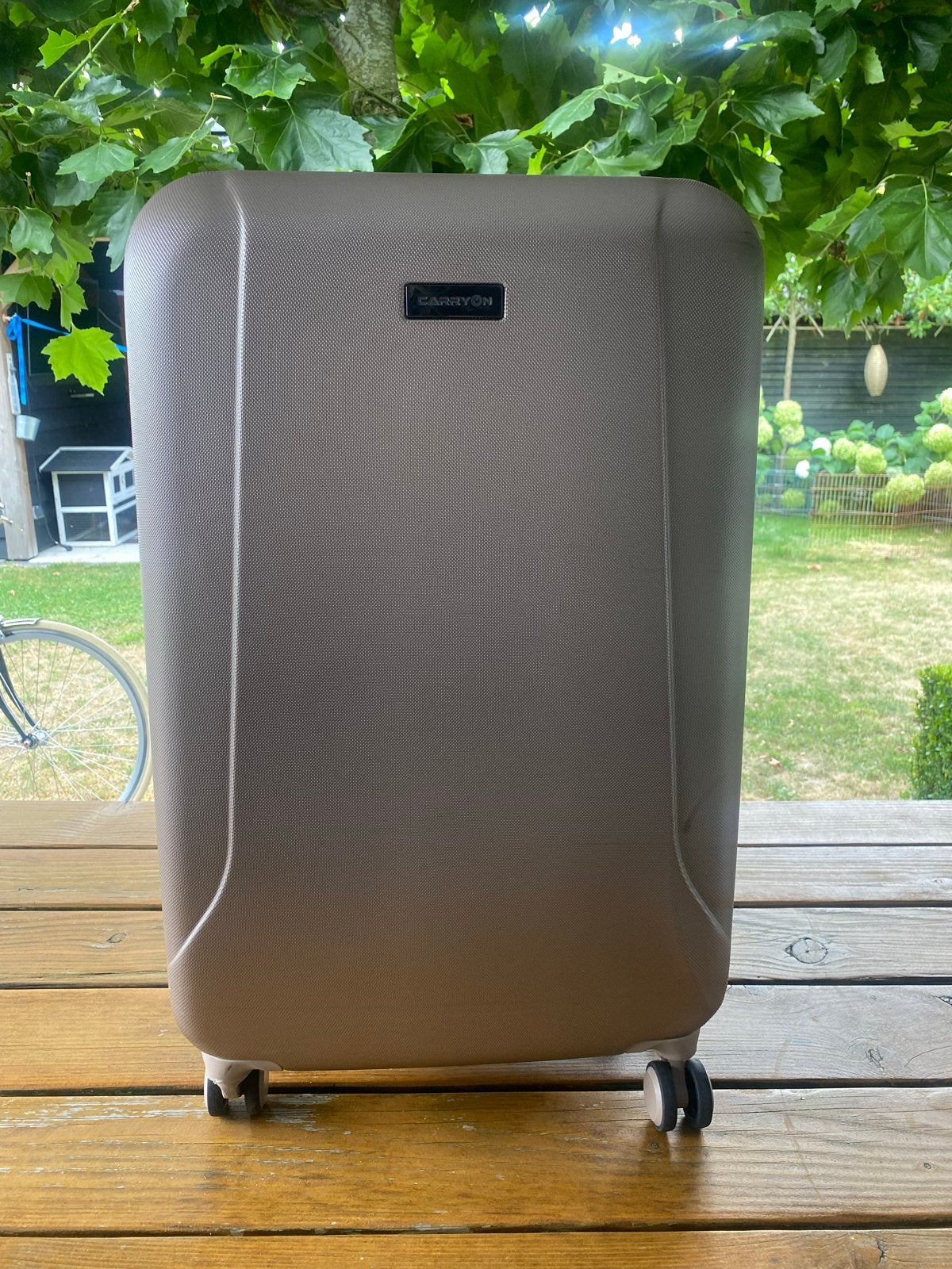 Carryon koffer met 1 kapot ritsdeel, nog goed bruikbaar, Gebruikt, Hard kunststof, 70 cm of meer, 55 cm of meer