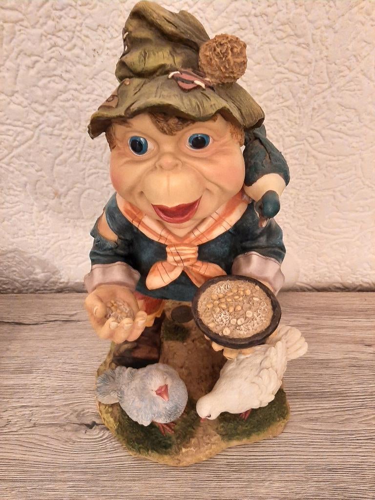 laven efteling Lusty met zijn duifjes, Ophalen of Verzenden, Zo goed als nieuw, Beeldje of Poppetje