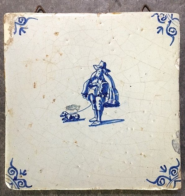 Tegel Antiek Muzikant Man met Draailier Hurdy Gurdy Lira, Ophalen of Verzenden