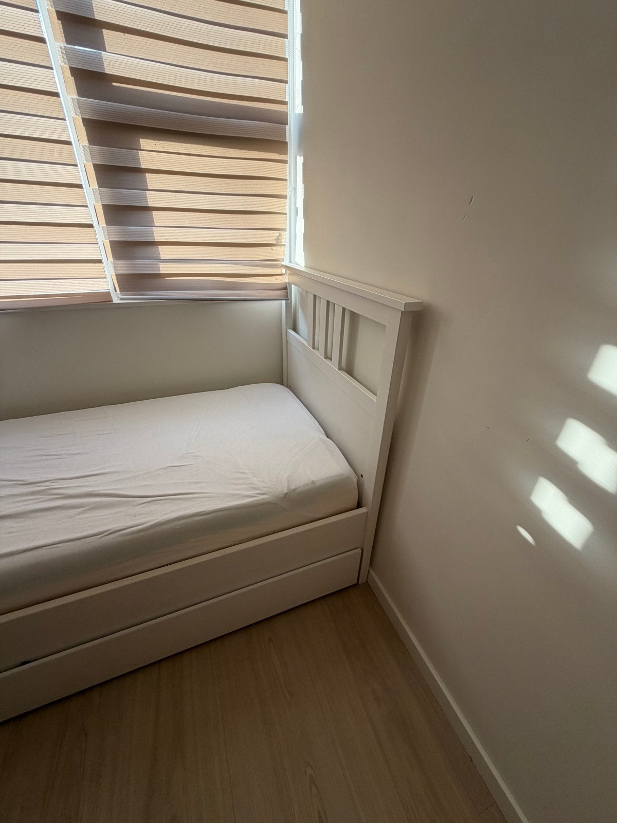IKEA eenpersoonsbed met 2 handige lades + matras, Ophalen, Eenpersoons, Wit, 80 cm