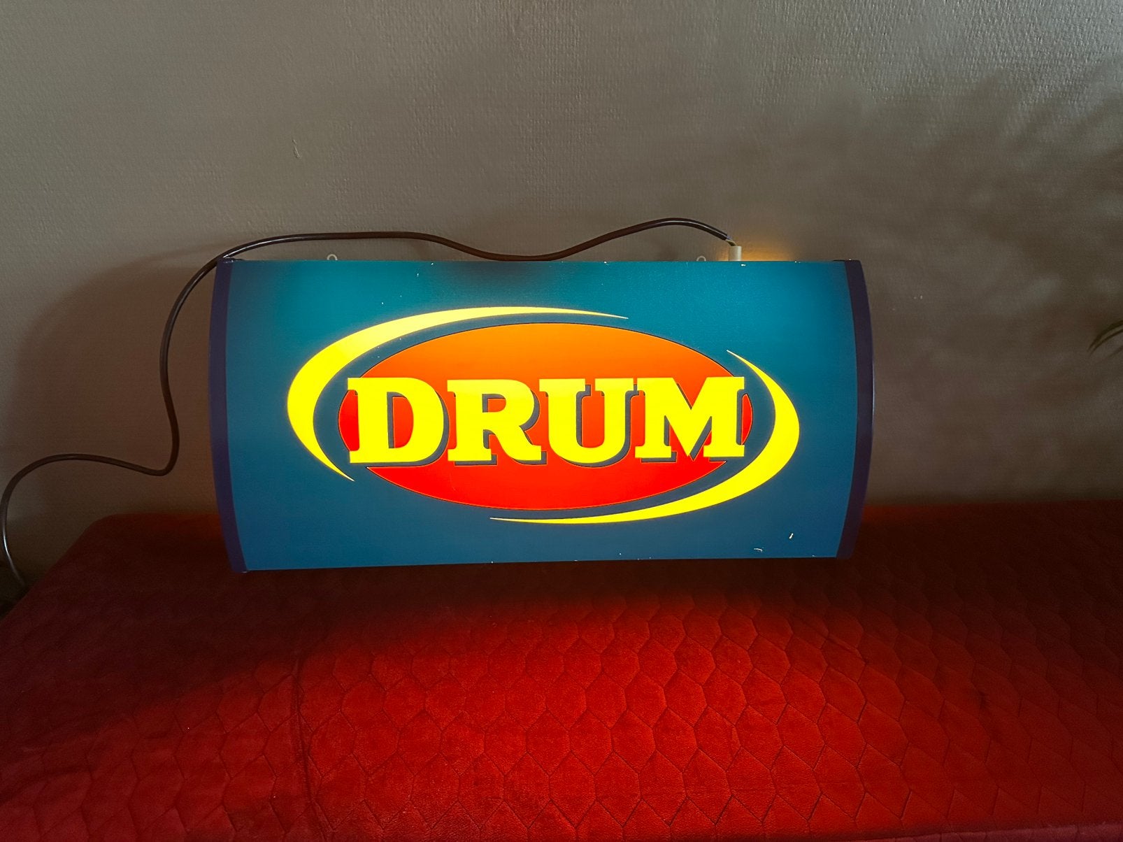 Prachtige Drum lichtbak sigaretten reclame, Ophalen of Verzenden, Lichtbak of (neon) lamp