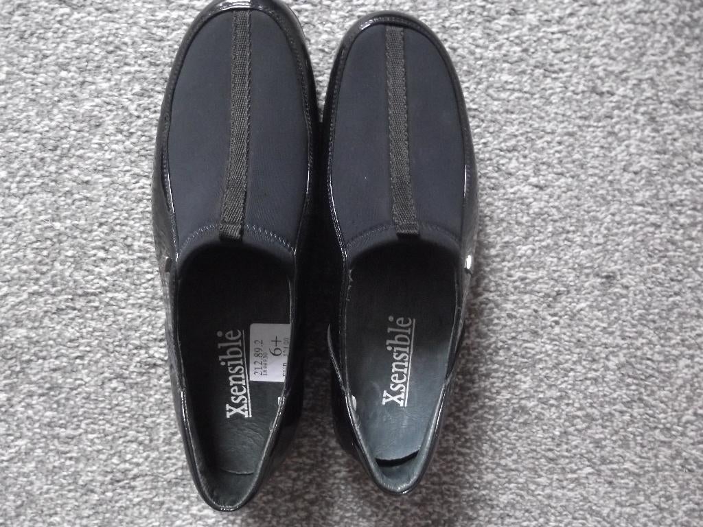 Xsensible links 6 1/2 rechts 5, Ophalen of Verzenden, Nieuw, Schoenen met lage hakken