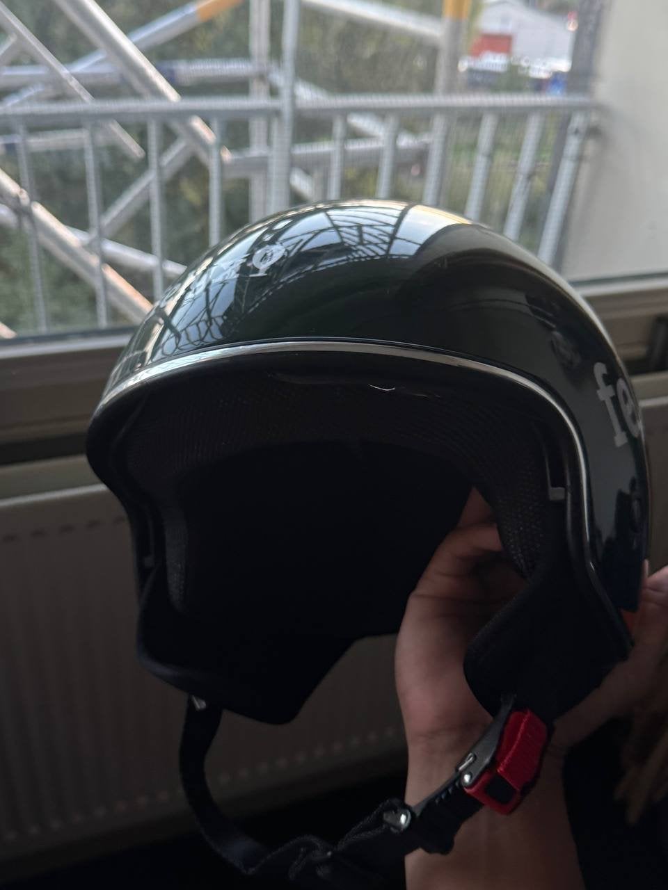Felyx scooterhelm - Zo goed als nieuw, Ophalen of Verzenden, Zo goed als nieuw, Medium