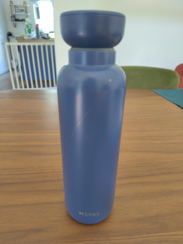 Mepal waterfles met lichte gebruikssporen, Ophalen