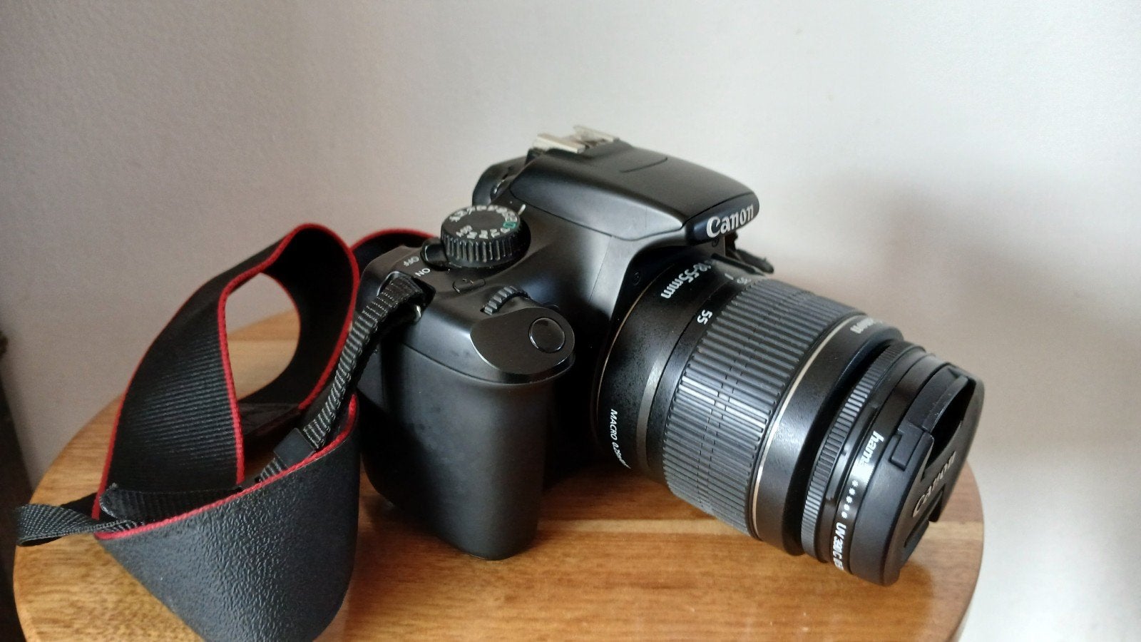Canon EOS 1100D Spiegelreflexcamera met veel extra's, Audio, Tv en Foto, Spiegelreflex, Canon, Ophalen of Verzenden, Zo goed als nieuw