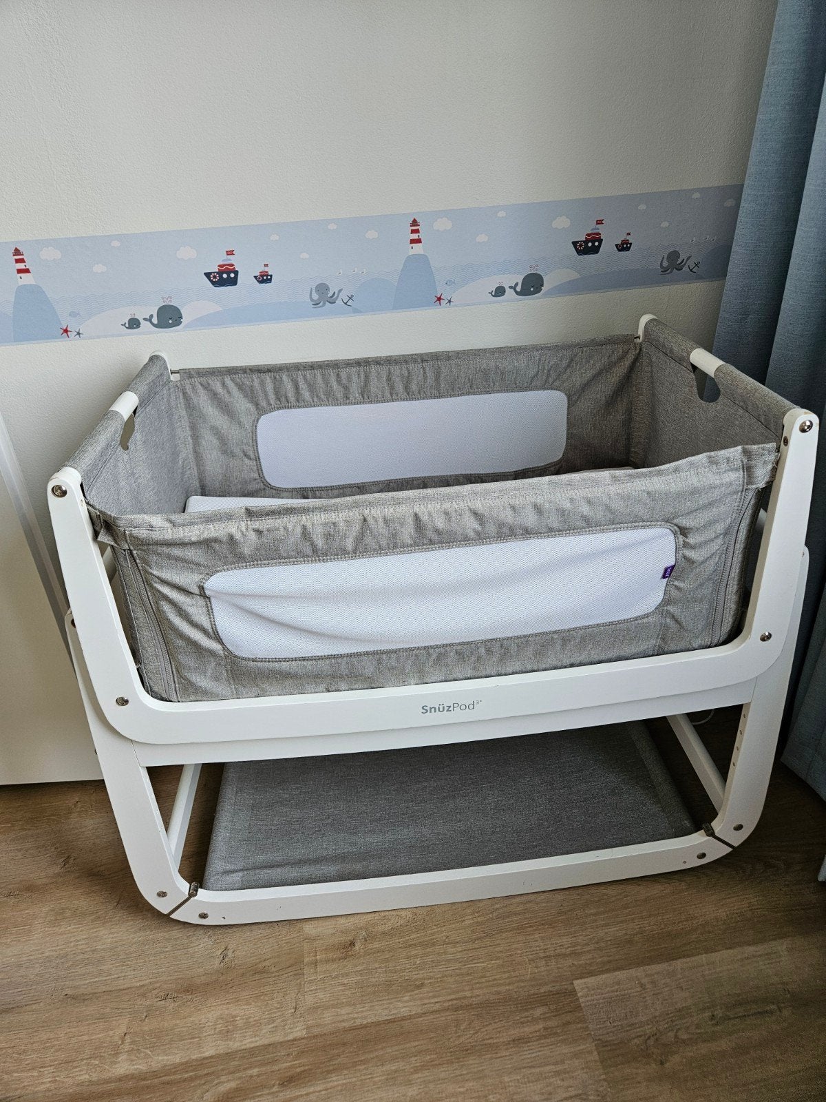 SnüzPod3 Co-Sleeper Wieg - Grijs met matras, Ophalen, Gebruikt, Wieg