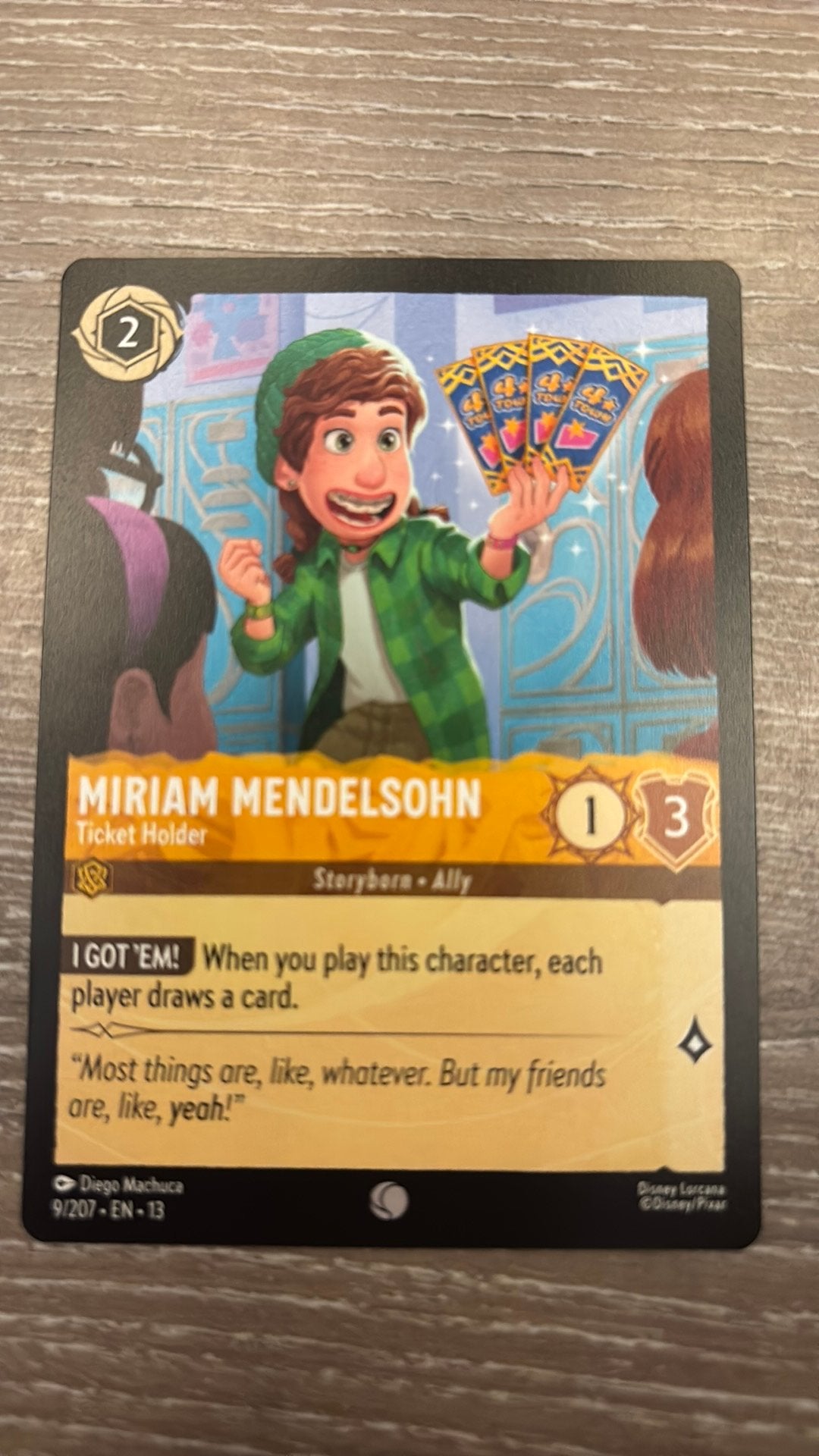 Disney Lorcana Miriam Mendelsohn holder 9-207 13ATV nonfoil, Ophalen of Verzenden, Zo goed als nieuw, Losse kaart