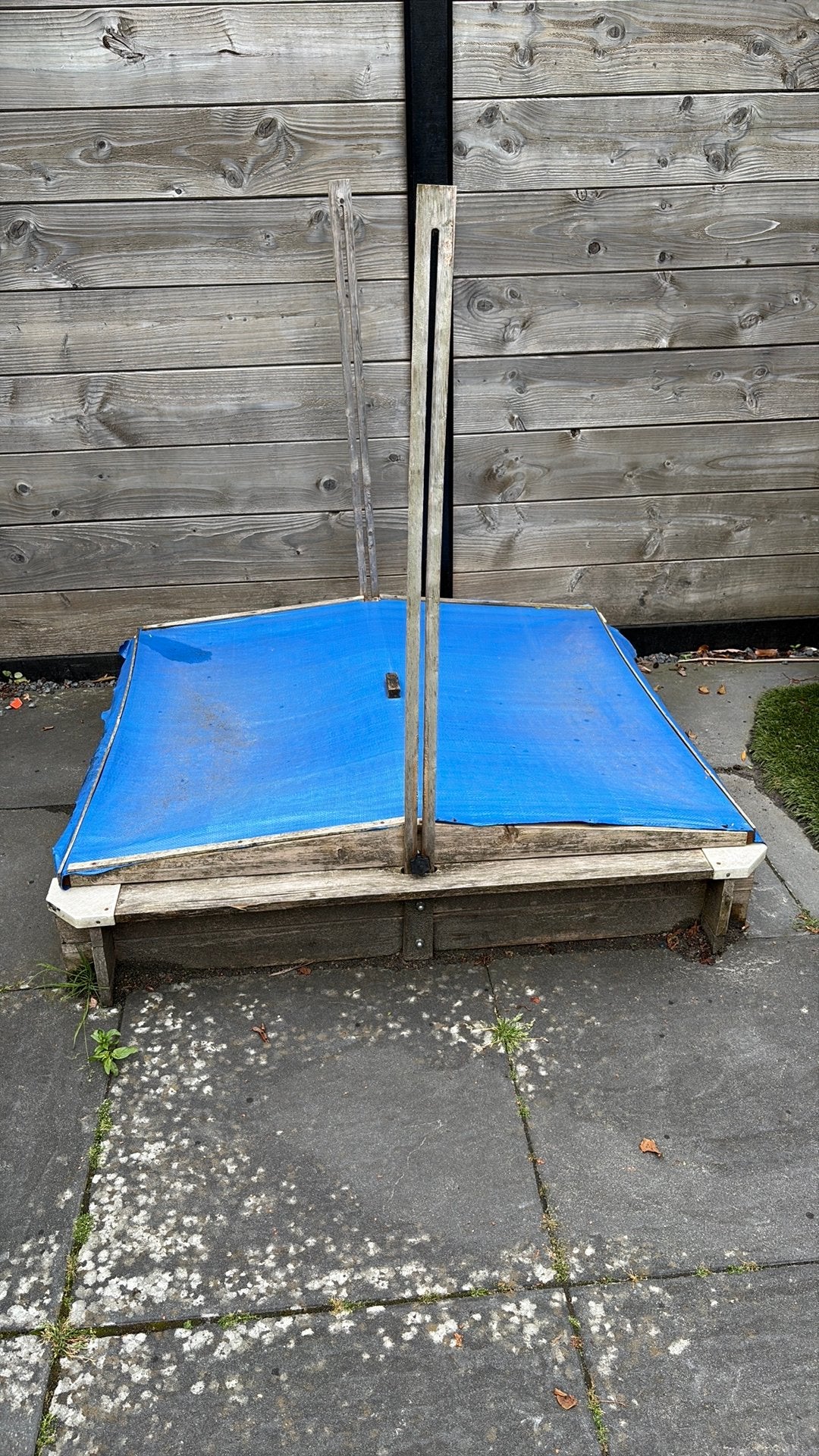 Zandbak + speelzand gratis, Ophalen, Gebruikt