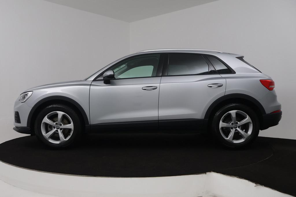 Audi Q3 35 TFSI Pro Line (STOELVERWARMING, CRUISE CONTROL, N, Voorwielaandrijving, 150 pk, 1435 kg, Handgeschakeld