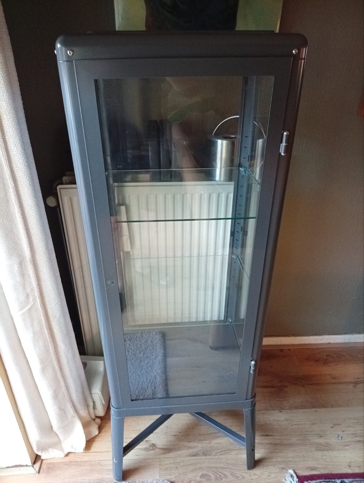 Vitrinekast - Grijs/Antraciet met Glazen Planken, Huis en Inrichting, Kasten | Vitrinekasten, Minder dan 50 cm, Ophalen of Verzenden