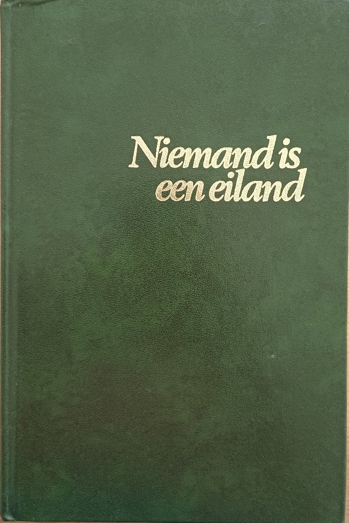 2+1 GRATIS! Niemand is een eiland - Johannes Mario Simmel, Gelezen, Europa overig, Johannes Mario Simmel, Ophalen of Verzenden