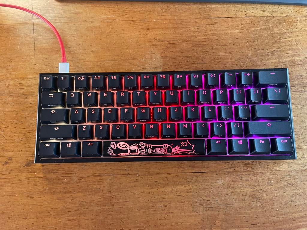 Ducky one 2 mini gaming toetsenbord - + keycaps & keypuller, Computers en Software, Toetsenborden, Gaming toetsenbord, Ophalen of Verzenden