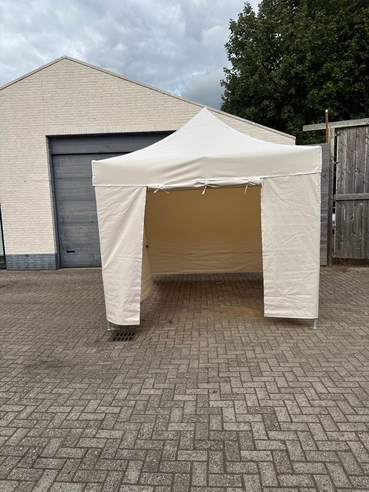 Professionele Beige/Cream Partytent Aluminium - Zeshoekig, Tentdiscount, Opvouwbaar, Partytent, Minder dan 4 meter