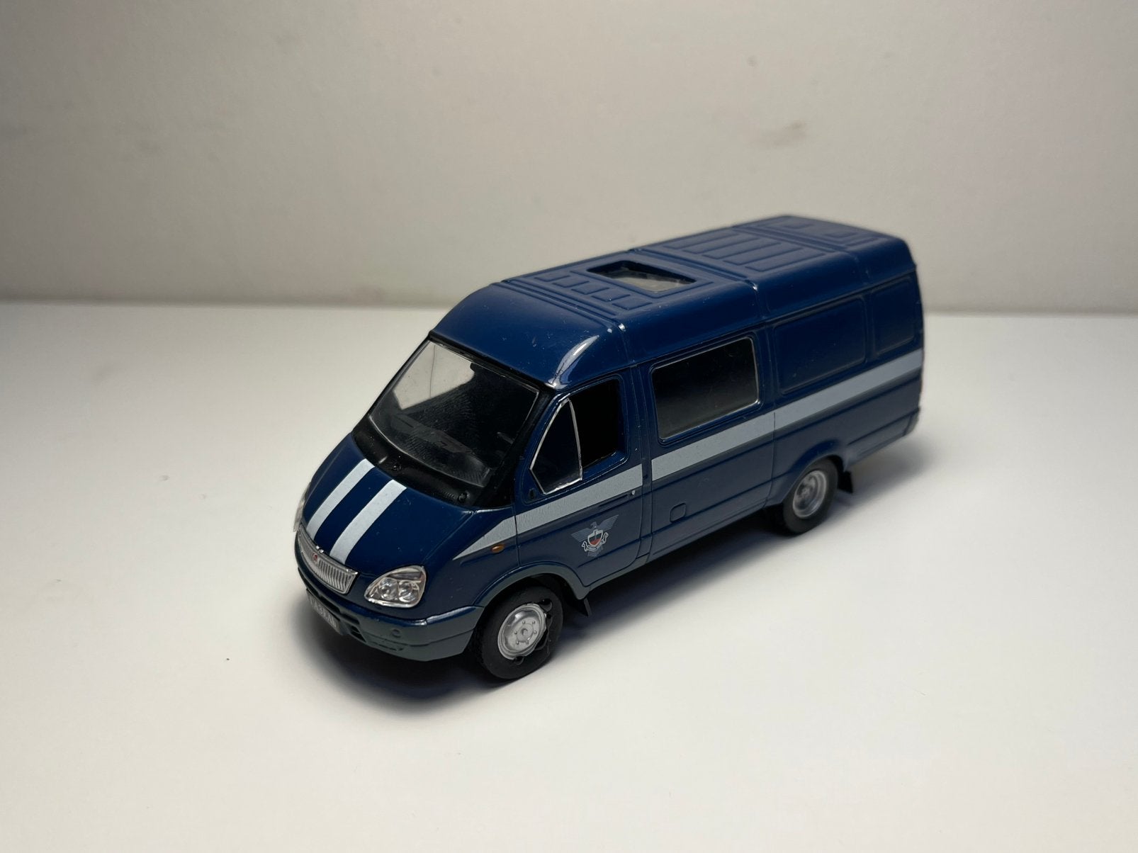 DeAgostini - GAZ 2705 Police Van - Schaal 1:43, Hobby en Vrije tijd, Ophalen of Verzenden, Gebruikt, Auto, Overige merken