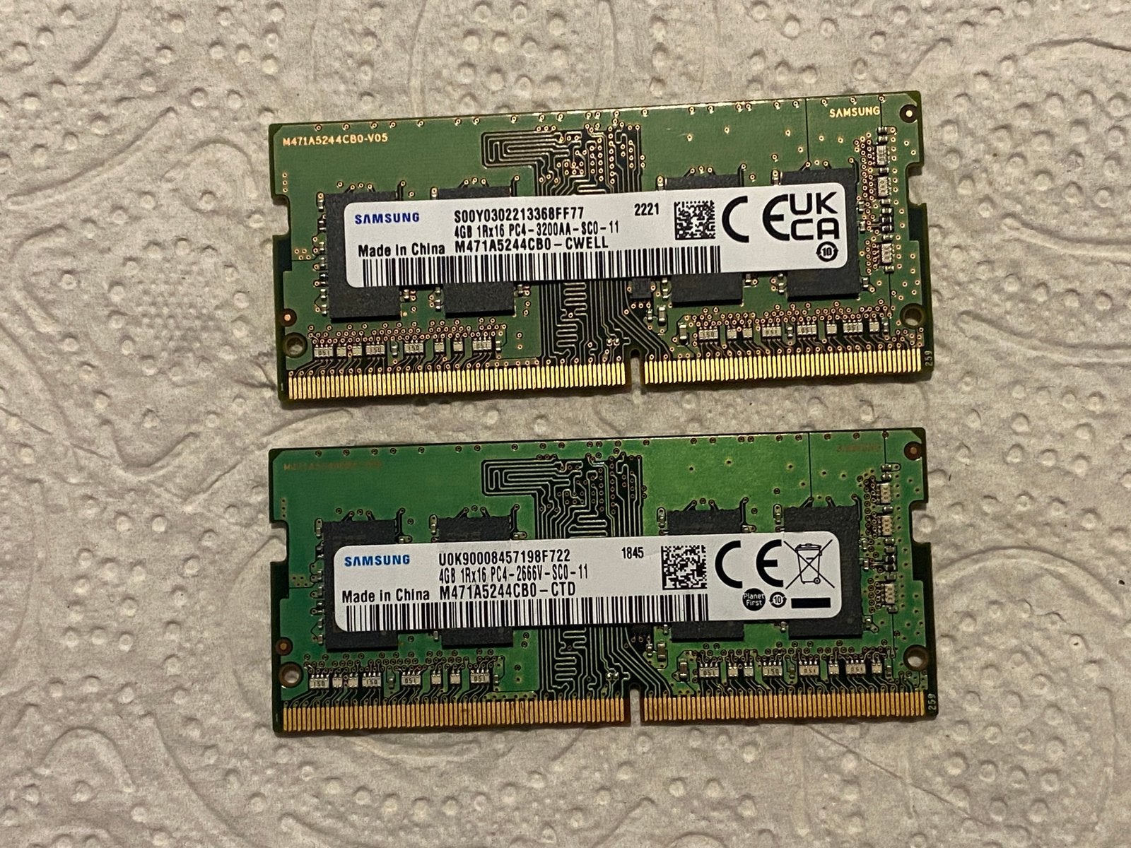 RAM Geheugen 2x4GB PC4, Ophalen, Zo goed als nieuw, DDR4, Desktop